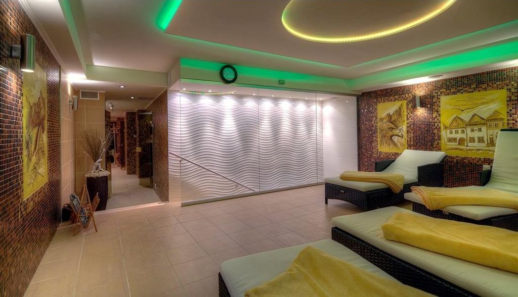 Boutique Hotel Hviezdoslav Kezmarok Ngoại thất bức ảnh
